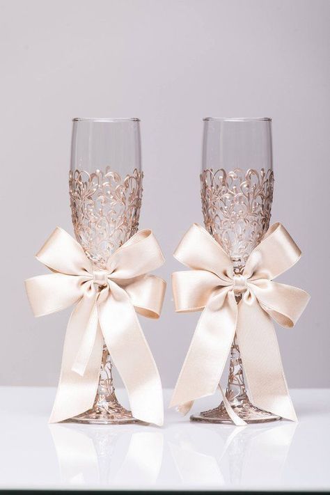 #home_decoration_ideas,#decorative_bottles, #cut_glass_bottle_easy,#how_to_cut_bottle_easy, #showpiece,#table_top,#bottle_craft_ideas #bottle_craft_ideas, Bachelorette Glasses, Unique Wedding Colors, Wedding Toasting Glasses, Toasting Flutes Wedding, Quince Decorations, Wedding Roses, Wedding Wine Glasses, 10 Cake, Wedding Champagne Glasses