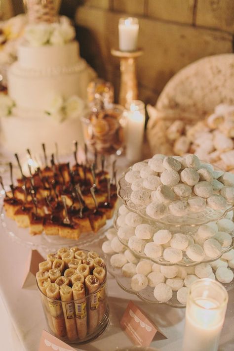 Image Mexican Desserts Wedding, Mexican Dessert Table, Elegant Mexican Wedding, Mexican Inspired Wedding, Brothers Wedding, 50 Party, Wedding Snacks, Mexican Themed Weddings, Candy Tables