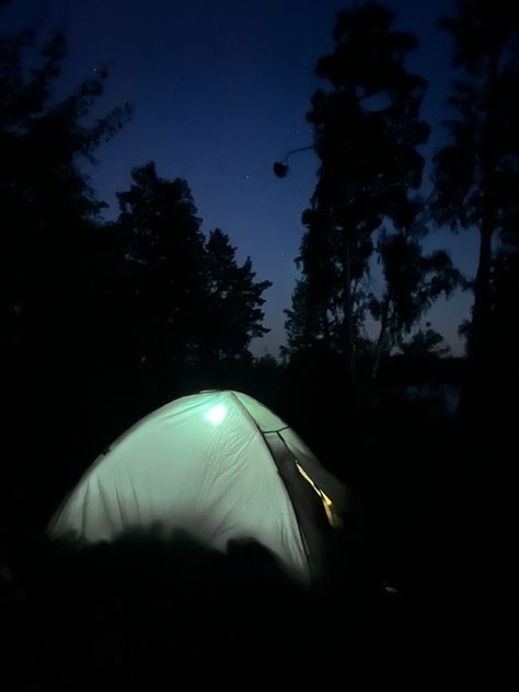 Camp Site Aesthetic, Camping At Night, Mako Island, September Mood, Camp Site, Camping Aesthetic, Oc Stuff, Camping Trip, Camping Trips