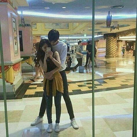 Ulzzang Pictures, Kore Ulzzang, Asian Couple, Ulzzang Korea, Korean Ulzzang, Couples Vibe, Ulzzang Couple, Korean Couple, Photo Couple