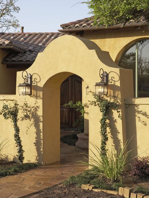 Mediterranean Exterior Design, Pictures, Remodel, Decor and Ideas - page 9 Mexican Home Exterior, Mediterranean Exterior Design, Mediterranean Exterior Homes, Hacienda Homes, Mediterranean Exterior, Courtyard Entry, Spanish Modern, Front Courtyard, Colonial Design