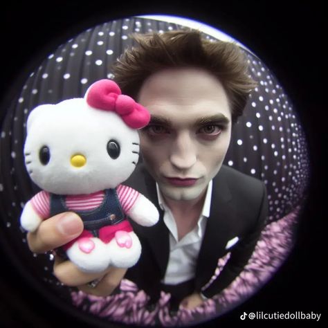 Ja I Ty, Hello Kitty Doll, Twilight Funny, Twilight Memes, Twilight Edward, Twilight Photos, Kartu Valentine, Twilight Pictures, Insta Profile