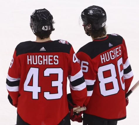 Devils Hockey, Luke Hughes, Hockey Boy, Fantasy Hockey, Nj Devils, Hockey Girlfriend, Hughes Brothers, Canada Hockey, Boys Hockey