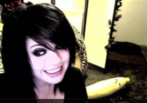 Leda (short black) Myspace Nostalgia, Leda Monster Bunny, Leda Muir, Skate Aesthetic, Dream Core, Scene Girl, Cute Goth, Emo Kid