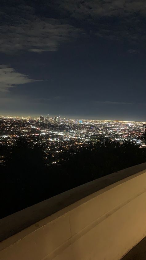 La City Lights Night Los Angeles, Dark California Aesthetic, Griffith Observatory Aesthetic, La At Night Aesthetic, La Night Aesthetic, Los Angeles Night Aesthetic, La City Aesthetic, Los Angeles Aesthetic Night, Corecore Aesthetic