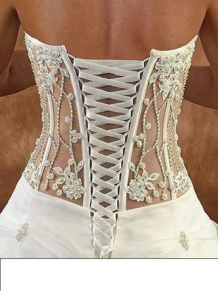 How beautiful!!! Corset Pattern, Corset Fashion, White Corset, Wedding Dresses Corset, فستان سهرة, Corsets And Bustiers, Wedding Dress Trends, Wedding Lingerie, Bridal Lingerie