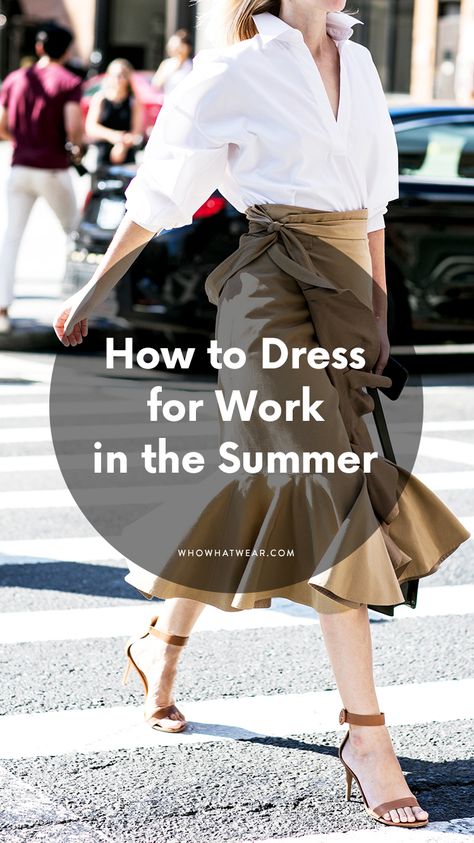 Never know what to wear to work in the summer? We figured it out for you. These are the best office-appropriate items you can wear in hot weather. Outfits For Hot Weather, Summer Business Outfits, Weather Images, Summer Office Looks, Summer Office Attire, Summer Business Attire, Office Attire Women, Hot Weather Outfits, Summer Office Wear