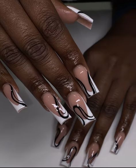 Baddie Nails Acrylic Black And White, Short Nail Designs Marble, French And Swirl Nails, Nail Line Designs Simple, Graphic Acrylic Nails, Black Themed Nails, Baddie Nails Medium Length, Trending Acrylic Nails Square, Black And White Nail Designs Elegant