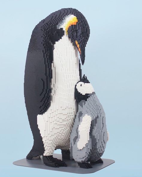 Penguin Minecraft Build, Minecraft Penguin, Lego Aquarium, Lego Penguin, Lego Animals, Amazing Lego Creations, Penguin Love, Lego Bricks, Lego Builds