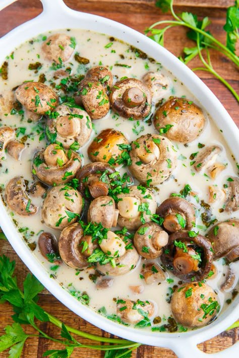 Slow Cooker Garlic Herb Mushrooms Dinner Sides Recipes, Closet Cooking, Dessert Original, Crockpot Recipe, Garlic Mushrooms, Slow Cooker Dinner, Slow Cooker Meals, Crock Pot Slow Cooker, Dinner Food