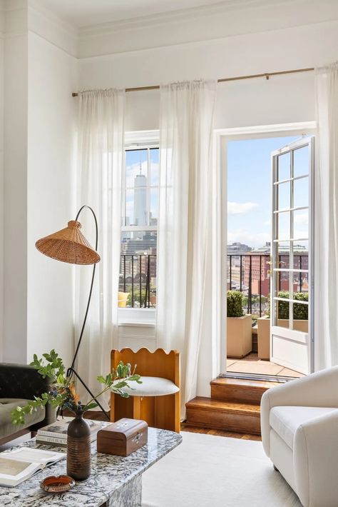 Look out on the best of the West Village from the terrace of this $4.5M penthouse West Village Apartment Aesthetic, Nyc Aesthetic Apartment, New Build Apartment, Toronto Homes, Transitional Apartment, West Village Apartment, West Village Townhouse, Home Nyc, Affordable Apartments