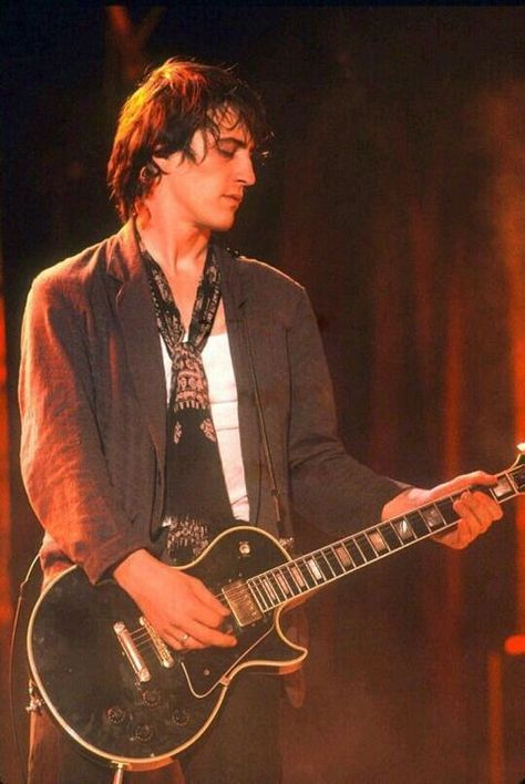 Izzy Stradlin, Duff Mckagan, Classic Rock And Roll, Axl Rose, Glam Metal, Welcome To The Jungle, The Duff, Classic Rock, David Bowie