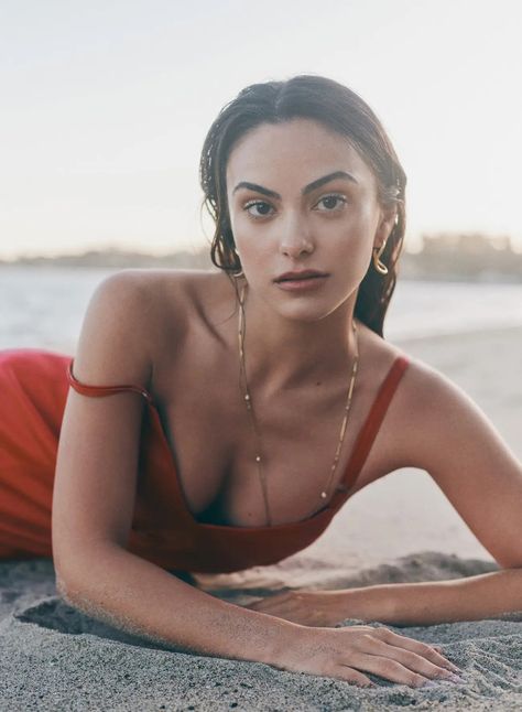 Camila Mendes covers Vogue Mexico & Latin America May 2024 by Zoey Grossman Tumblr, Camilla Mendes, Cami Mendes, Vogue Brazil, Camila Mendes, Veronica Lodge, Vogue Spain, Romantic Songs Video, Women Photography Poses