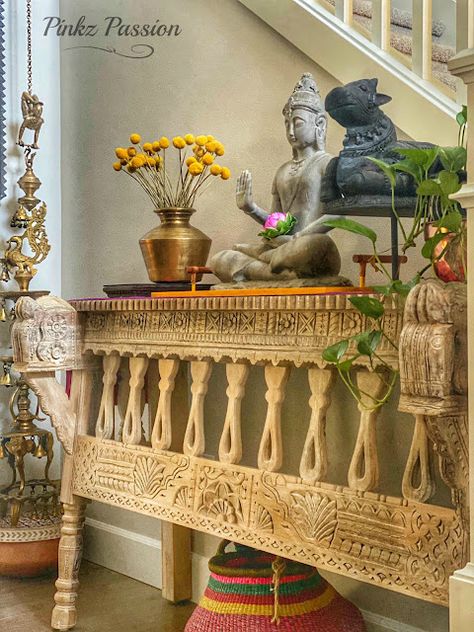 Home Entrance Decor Indian, Foyer Ideas Entryway Indian, Diwali Posts, Traditional Console Table, A Place Called Home, Layout House, Indian Inspired Decor, Indian Houses, Foyer Ideas Entryway