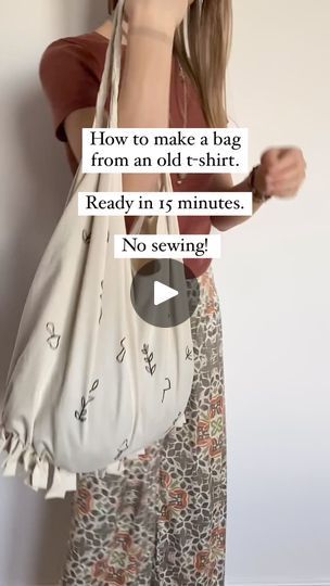 69K views · 879 reactions | Create a bag using your old shirt without sewing by @denali.artstudio!

Great work! 

#sustainablefashion #upcycledshirt #upcycledbag #sustainablefashion | My Walk in Wardrobe Bag Out Of T Shirt, How To Make A Bag Out Of A Shirt, Bag From T Shirt, T Shirt Bags How To Make A, Diy Cloth Bag, How To Make Bags From Clothes, How To Make Bag, How To Make A Bag, How To Make Bags