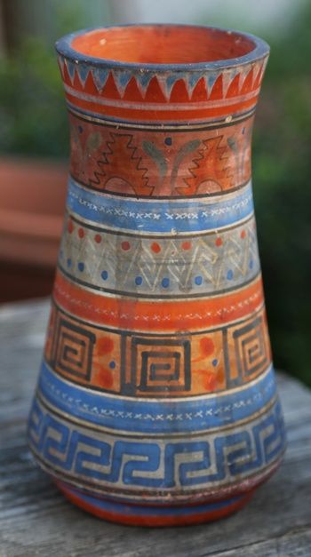 Aztec Pottery Vase - Tonala, Mexico | Collectors Weekly Native American Pottery Designs Pattern, Aztec Plant Pot, Aztec Ceramics Pottery, New Mexico Pottery, Aztec Ceramics, Bohemian Pottery, Aztec Pottery, Cultural Pottery, Reuse Pill Bottles