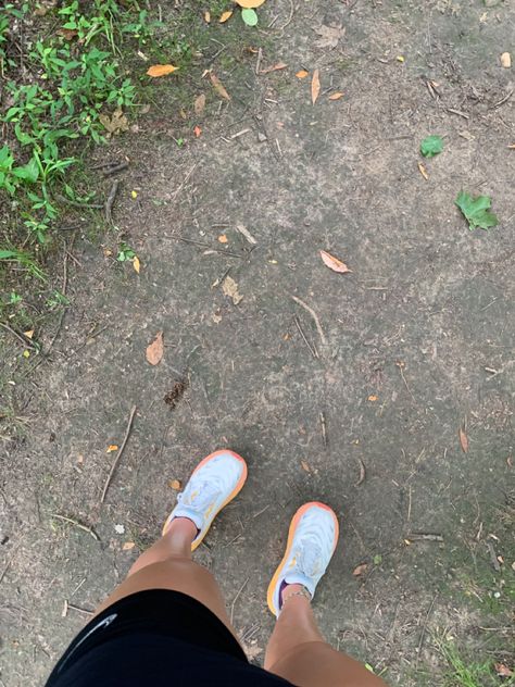 Run Asthetic Picture, Running Asthetic Picture, Running Inspo, Runner Aesthetic, Running Pictures, Running Pace, Calorie Burn, Asthetic Picture, After Running