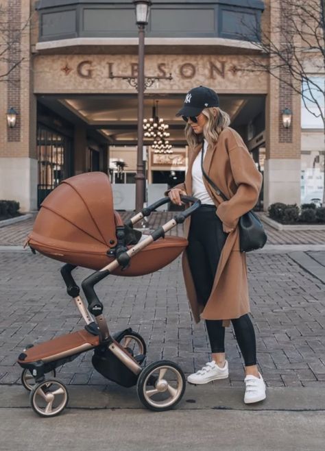 Must haves for Moms on the go | Cella Jane Spring Athleisure, Cella Jane, Mommy Outfits, No Sleep, Casual Outfits For Moms, Winter Maternity, Baby Couture, Oversized Graphic Tee, Cute Sneakers