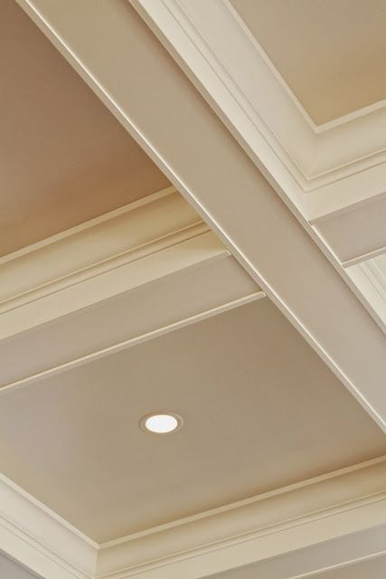 Cofford Ceiling Family Rooms, Cofford Ceilings, Coffer Ceiling, Box Beam Ceiling, Ceiling Crown Molding, Ceiling Detail, Ceiling Treatments, Ceiling Ideas, Bedroom Walls