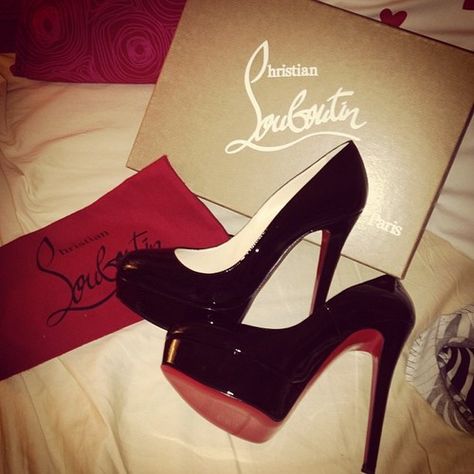 Buy a pair of Louboutins Shoes Red Bottoms, Outfits With Red Bottom Heels, Heels Red Bottoms, Accessories Classy, Red Bottom Heels Outfit Classy, Red Bottoms Heels, Heels Louboutin, Loubuitton Shoes, Red Bottom