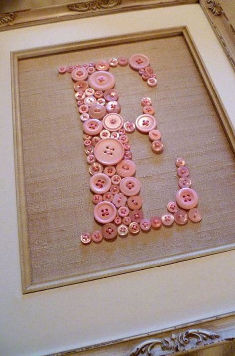 DIY Projects and Crafts Made With Buttons - Monogram Button Wall Art - Easy and Quick Projects You Can Make With Buttons - Cool and Creative Crafts, Sewing Ideas and Homemade Gifts for Women, Teens, Kids and Friends - Home Decor, Fashion and Cheap, Inexpensive Fun Things to Make on A Budget Tas Denim, Hantverk Diy, Diy Valentine, Diy Buttons, Button Art, Button Crafts, Crafty Craft, Cute Crafts, Crafts To Do