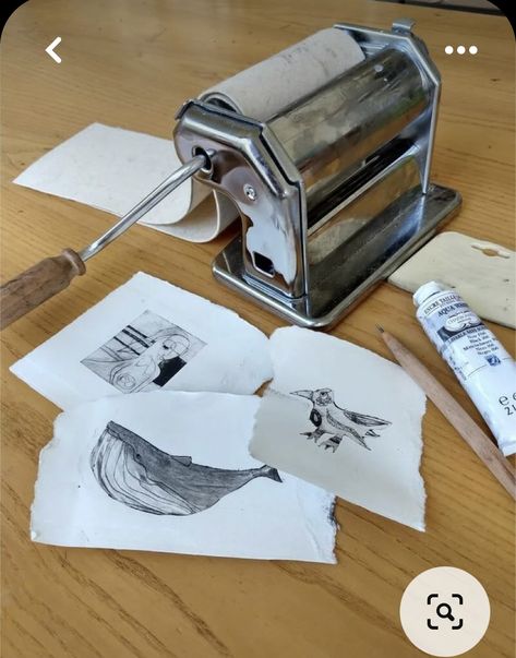 Monoprint Art, Printmaking Projects, Pasta Machine, Printmaking Art, Monoprint, Recycled Crafts, Lino Print, Teaching Art, Clay Projects