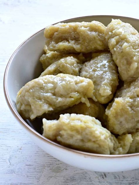 Potato Dumplings – Czech Chlupaté knedlíky - Cook Like Czechs How To Make Potato Dumplings, Czech Potato Dumplings, Potato Dumplings Recipe Homemade, Potato Dumplings Polish, Potatoe Dumplings, Czech Dumplings, Easy Polish Recipes, Polish Potato Dumplings, Bohemian Recipes