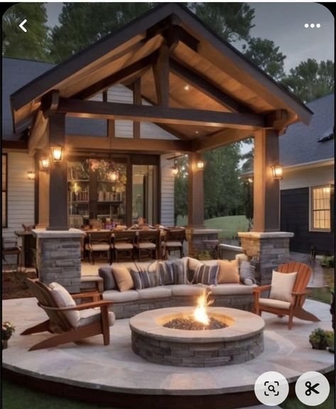 House Renos, Patio Layout, Cozy Backyard, Backyard Gazebo, Deck Designs Backyard, Backyard Pavilion, Backyard Renovations, Bar Patio, Outdoor Kitchen Patio