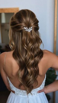 Simple Hair For Formal Event, Prom Hairdos Half Up Half Down, Half Up Half Down Wedding Hair Medium Length Bridesmaid, Bridesmaid Hairstyles Half Up, Simple Bridesmaid Hair Half Up, Half Up Half Down Formal Hairstyles, Bridal Hair Half Up Brunette, Half Up Half Down Wedding Hair Brunette, Bridal Hair Half Up Medium Length