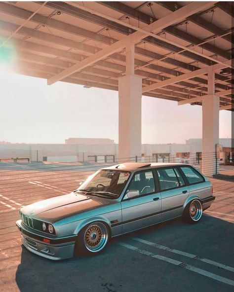 E30 Wagon, Bmw E30 Touring, E30 Touring, Bmw Touring, Bmw M Series, Bmw Vintage, Bmw E30 M3, Bmw Wagon, Bmw Alpina