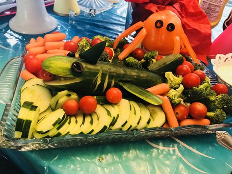 Shark Veggie Tray, Under The Sea Veggie Tray, Ocean Veggie Tray, Pirate Veggie Tray, Ocean Theme Fruit Platter, Octopus Veggie Tray, Mermaid Birthday Party Veggie Tray, Octopus Themed Snacks, Sea Birthday Party Food