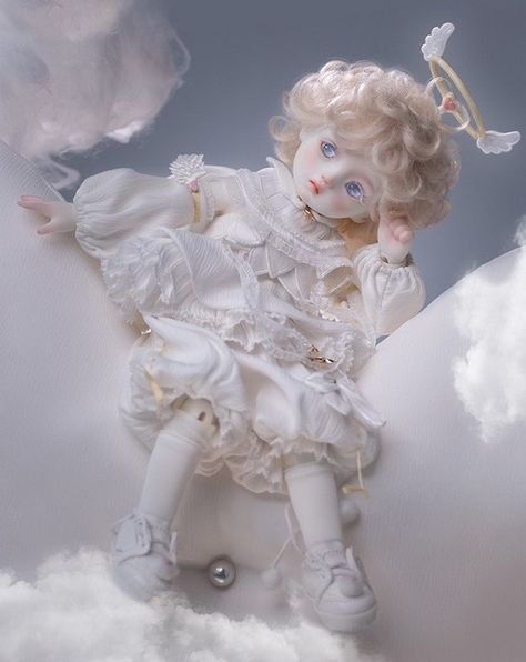 Charm Doll Bishop-Evan and Eetu – BJD Collectasy Porcelain Bjd Doll, Bjd Fantasy Dolls, Porcelain Doll, Christmas Angel Doll, Anime Crafts Diy, Bjd Doll, Bjd Dolls Girls, Drawing Hair Tutorial, Kawaii Doll