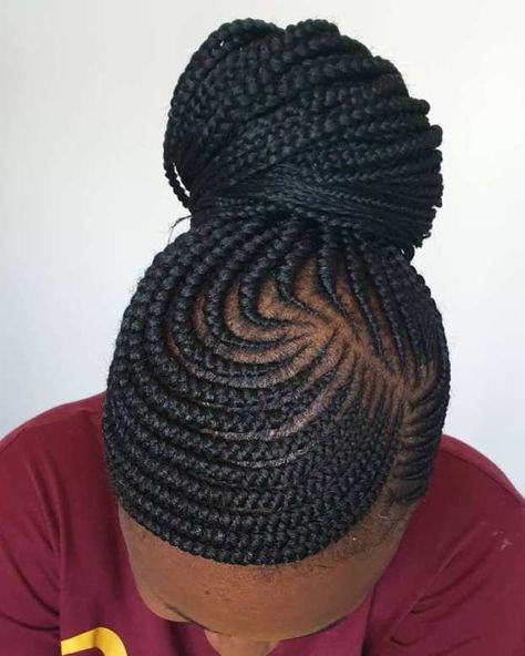 Bun Updo for Lemonade Twist Braids Medium Size Braids, Lemonade Braids Hairstyles, Feed In Braids Hairstyles, African Hair Braiding Styles, Bun Updo, Braided Cornrow Hairstyles, Braids Hairstyles Pictures, Hairstyles Updo, Feed In Braid