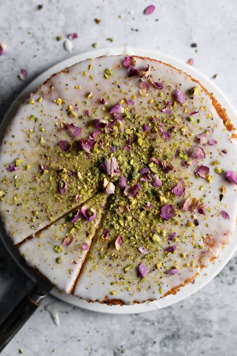 Persian Love Cake - Cardamom and Tea Essen, Pastel, Persian Love Cake, Cake Bday, Cardamom Cake, Raw Pistachios, Pistachio Butter, Seasonal Produce, Dried Rose Petals