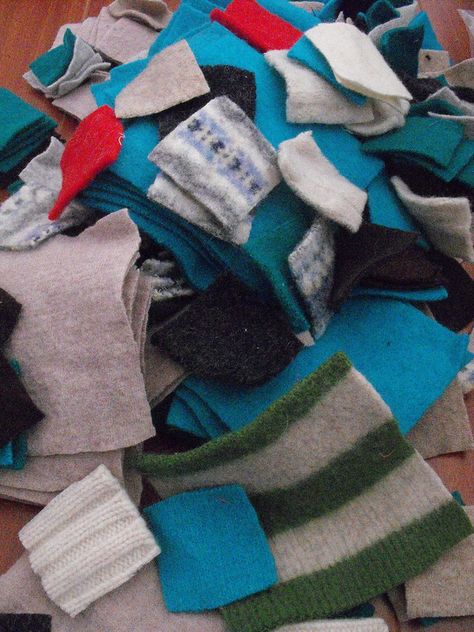 Sweater Quilts, Recycled Quilts, Sweater Projects, Recycled Blankets, Sweater Quilt, Sweater Blanket, Woolen Throw, Recycled Wool Sweater, Blanket Tutorial