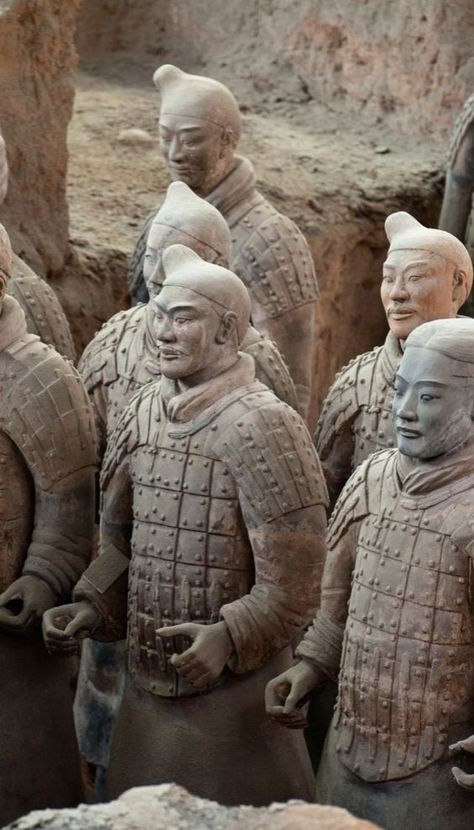 Amazing Sculptures, Explore China, Yangtze River, Terracotta Warriors, Visit China, The Han Dynasty, Life Size Statues, Middle Kingdom, Magic Treehouse