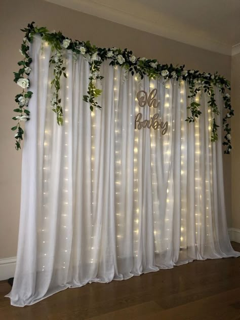 Floral And Lights Backdrop, Curtain Flower Backdrop, Light Backdrop Diy, Wedding Backdrop Fairy Lights, Curtain Flowers Decor, Fairy Light Curtain Backdrops, Greenery Backdrop With Lights, Natural Backdrop Ideas, Twinkle Lights Backdrop