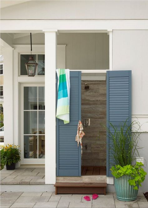 Pin for Later: Dream Home Renovation Ideas You'll Want to Pin Luxury Outdoor Showers Ideas Jardin, Outside Showers, Louvered Shutters, House Of Turquoise, Outdoor Bath, Casa Vintage, Outdoor Bathrooms, Shutter Doors, Beach Living