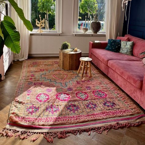 Experience the allure of Morocco in your own home with these handcrafted Moroccan rugs Each piece tells a unique story and adds soulful beauty to your space. #HomeTreasures #MoroccanInspiration Moroccan House Interior, Cool Girl Bedrooms, Mini Decorations, Moroccan Houses, Moroccan Inspiration, Vibrant Home, 29 December, Page Decoration, Pink Living Room