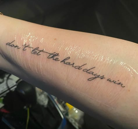 Acotar Tog Tattoo, Sarah J Maas Quotes Tattoo, Jennifer L Armentrout Tattoo, Acotar Couple Tattoos, Acotar Best Friend Tattoos, Acotar Tattoos Only You Can Decide What Breaks You, Book Tattoo Ideas Acotar, Illyrian Tattoos Acotar, Azriel Acotar Tattoo