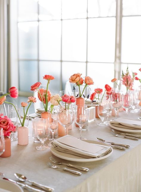 Center Piece Ideas, Bud Vases Wedding, Bud Vase Centerpiece, Bridal Shower Inspo, Bridal Shower Tables, Bridal Shower Flowers, Wedding Vases, Pink Table, Bold Color Palette