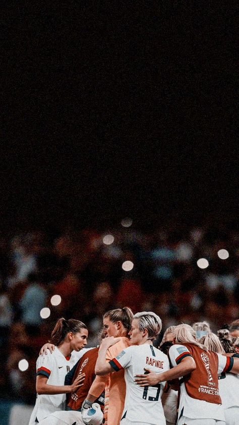 2019 USWNT-themed cellphone wallpaper Aesthetic Soccer, Soccer Wallpaper, Us Women's National Soccer Team, Hd Sky, Girls Soccer Team, Soccer Backgrounds, Messi Gif, Ashlyn Harris, Uswnt Soccer