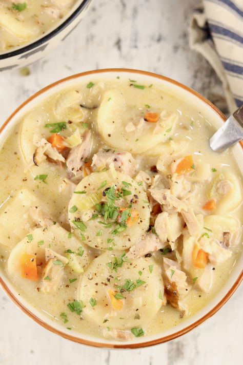 Add broth to a large dutch oven or soup pot and place on medium heat. Soup Dinner Recipes, Turkey And Dumplings, Easy Diner, Cozy Cook, Sausage Tortellini Soup, Homemade Chicken And Dumplings, Homemade Chicken Soup, Sausage Tortellini, Chicken Soup Recipe