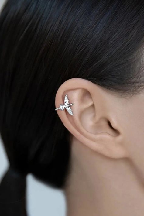 Discover elegance with Bird-Shaped 925 Sterling Silver Single Cuff Earring in Sterling Silver at LOVCIA. ✨ Perfect for every occasion. Shop now at https://lovcia.com/products/bird-shaped-925-sterling-silver-single-cuff-earring . Explore more at https://lovcia.com . #Bestseller #Lovcia #LovciaJewelry #SterlingSilverEarrings #FashionEarrings #Earrings #EarringsForWomen #Women'sEarrings #EarringsForGirls #EarringsStyle #StylishEarrings #TrendyEarrings #GiftsForHer #GiftsForWomen #ElegantJewelry Silver Earring Cuff, Cuff Earring, Earring Silver, Brooch Necklace, Trendy Earrings, Ear Cuffs, Fashion Jewelry Earrings, Cuff Earrings, Girls Jewelry