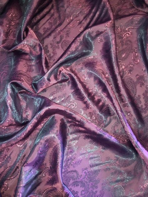 Purple Interior, Purple Paisley, Indian Fabric, Pretty Fabric, Purple Fabric, Purple Silk, Purple Lilac, Brocade Fabric, Paisley Design