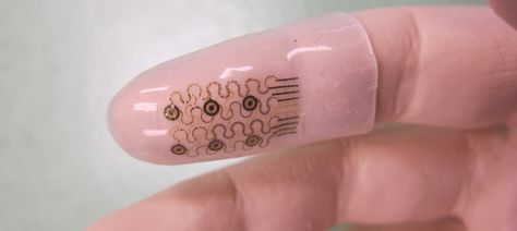 fingertip-smart-material- Wearable Electronics, Surgical Gloves, Inspector Gadget, How To Become Smarter, Technology World, Future Tech, Wearable Tech, Medical Technology, Digital Learning