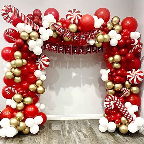 Christmas Balloon Garland, Christmas Party Backdrop, Balloon Wreath, Candy Themed Party, Candy Balloons, Christmas Balloon Decorations, Deco Ballon, Holiday Balloons, New Year's Party Decorations