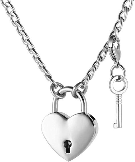 Valentines Accessories, Padlock Necklace, Heart Padlocks, Collar Choker, Lock Necklace, Heart And Key, Lock And Key, Choker Collar, Key Pendant