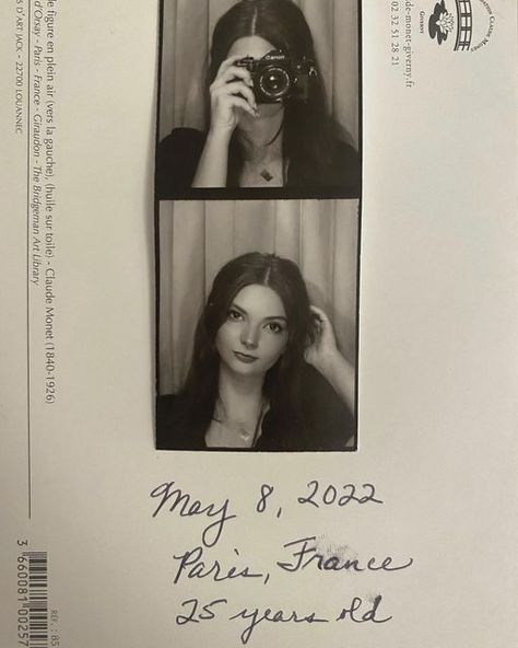 Location Ideas For Instagram Posts, Paris Photobooth, Film Photobooth, Photobooth Strip, Birthday Instagram Post, Instagram Post Idea, French Girl Aesthetic, Birthday Instagram, Parisian Aesthetic