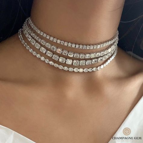 Perls Jewellery, Real Diamond Necklace, Women Choker Necklace, Choker Necklace Designs, Expensive Jewelry Luxury, Diamond Necklace Designs, Colour Stone, Tennis Chain, Diamond Necklaces